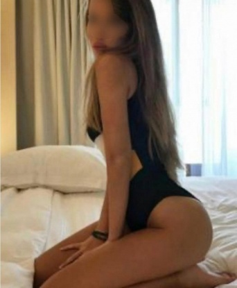 Ника, 19